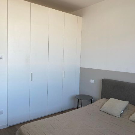 Confortevole Bilocale In Largo Marinai D'Italia ميلان المظهر الخارجي الصورة